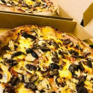 Pizza Capricciosa pizzeria donut bar balwyn north